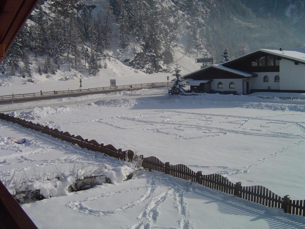 Gstreinhof Längenfeld Cameră foto