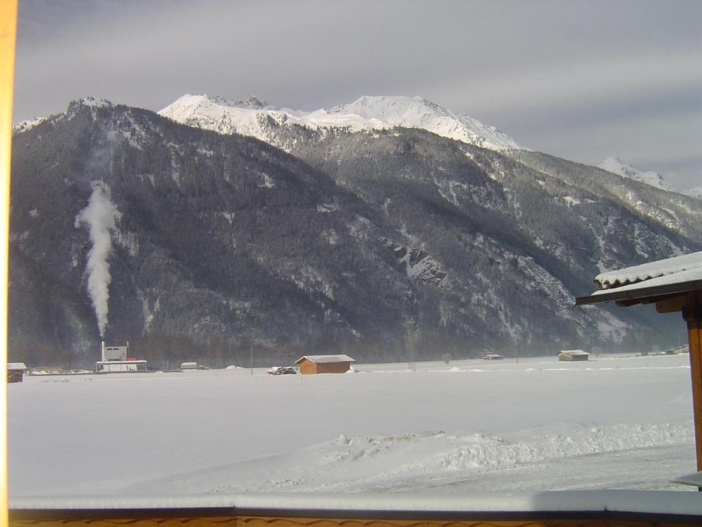 Gstreinhof Längenfeld Cameră foto